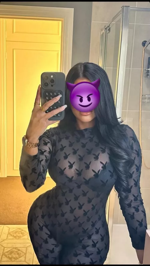 Let me drain your credit cards and wallet😈