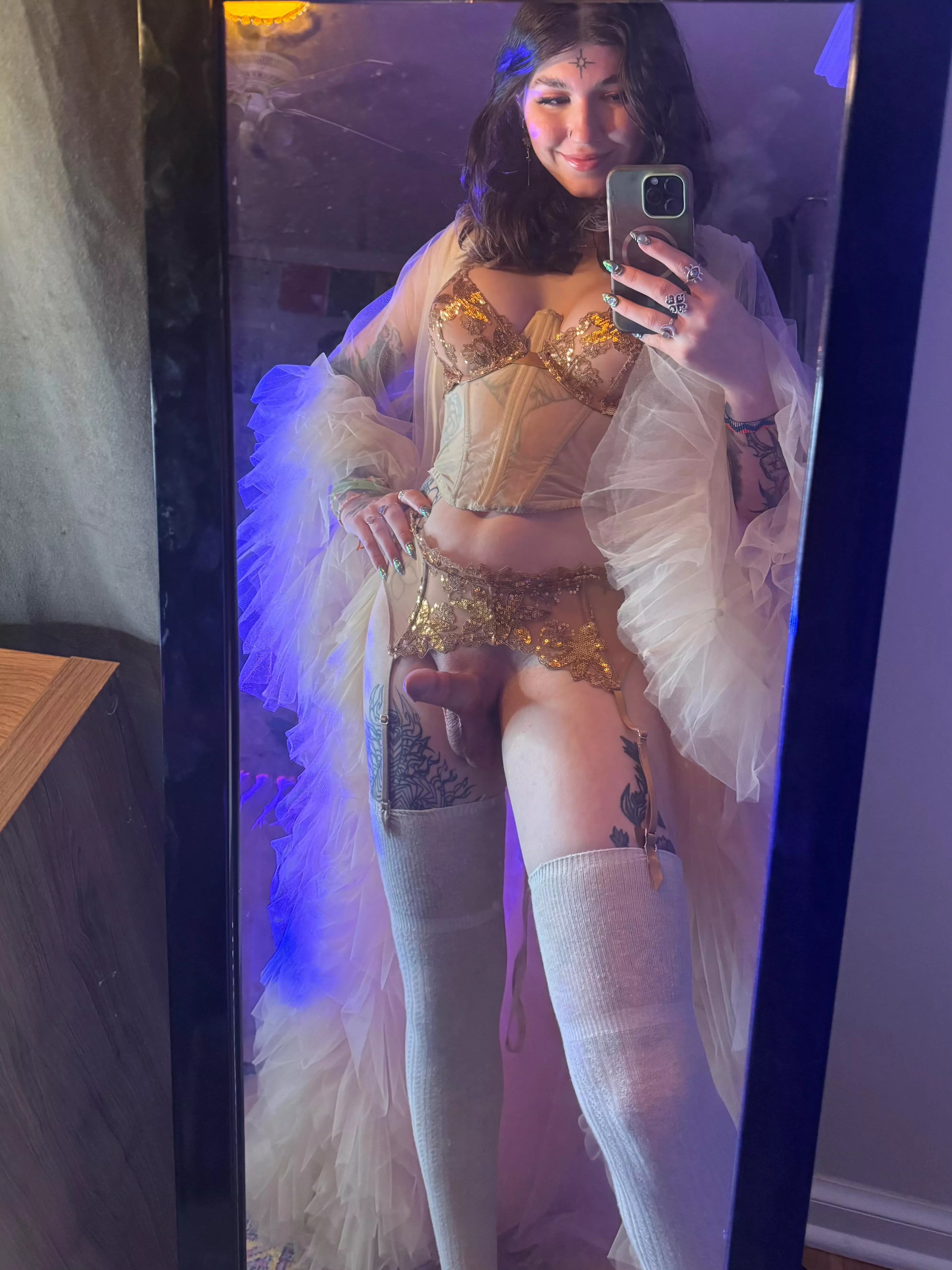 Let's satisfy each others cravings 😉