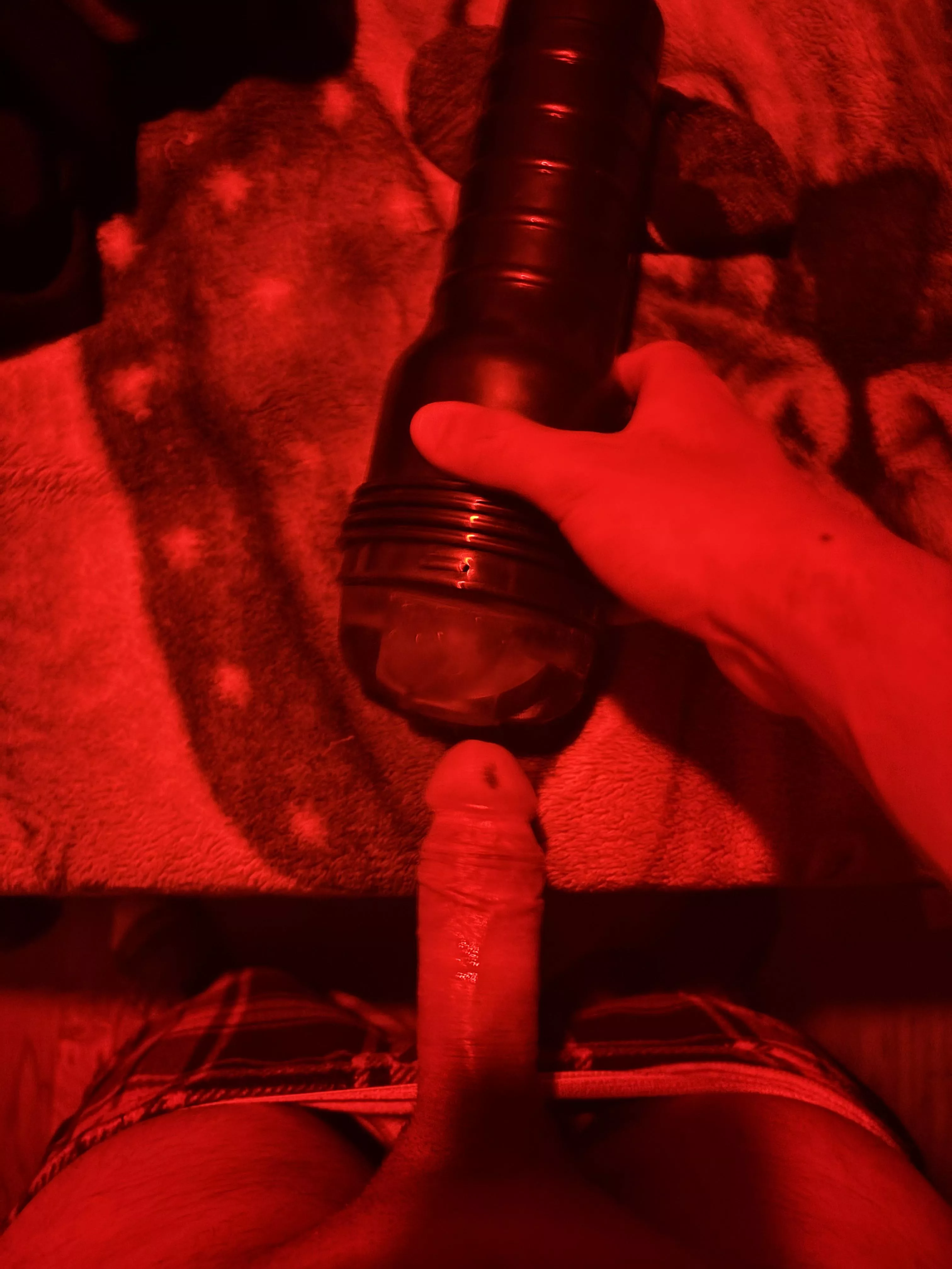 M18 who trynna cum suck this dick