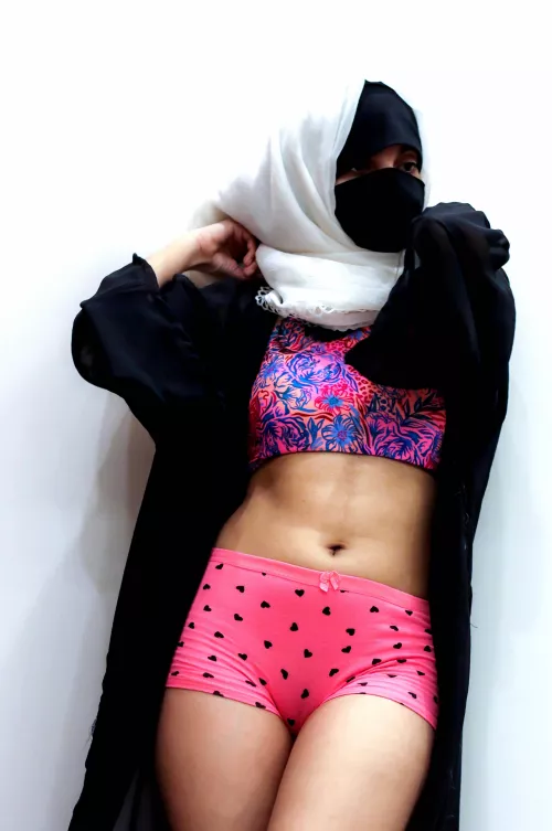 my parents are so controlling i feel like i'm living in a prison