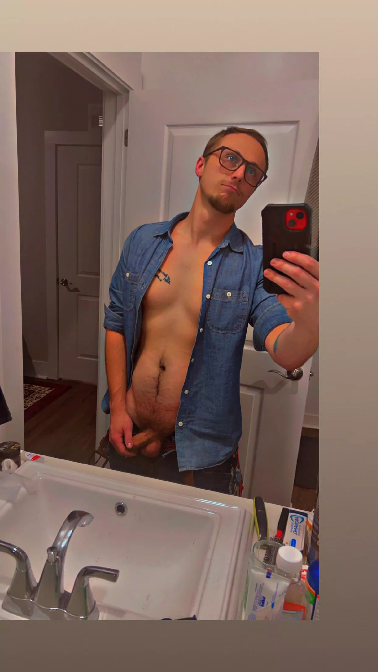 Need some cum in my beard 