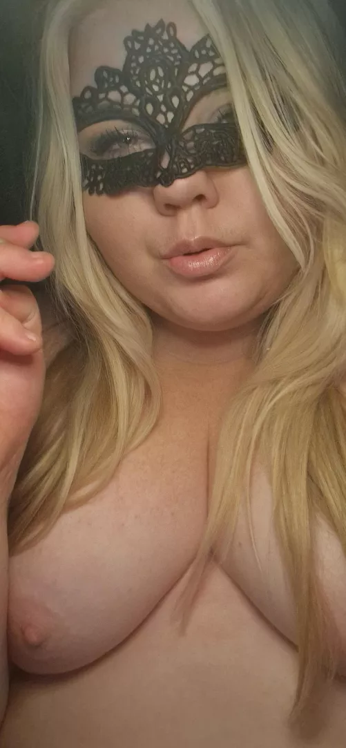 Puff puff pass? 💋💨