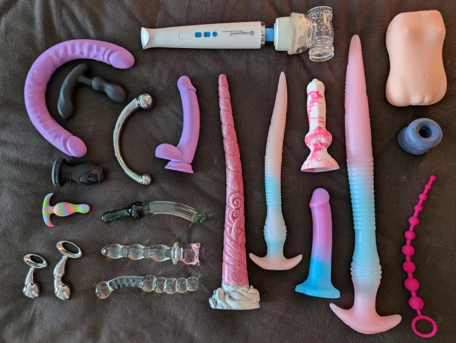 This is my current collection!  The biggest long plug is too big for me now but I'm definitely working towards using them all eventually 😁 