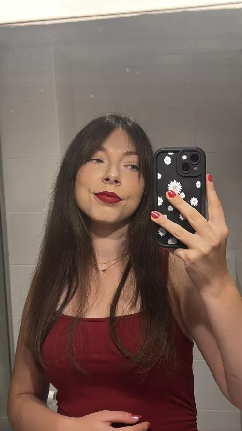 Tribute and feel the weight of my power over you 😈