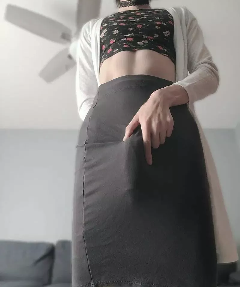 Would this distract you if we worked together?