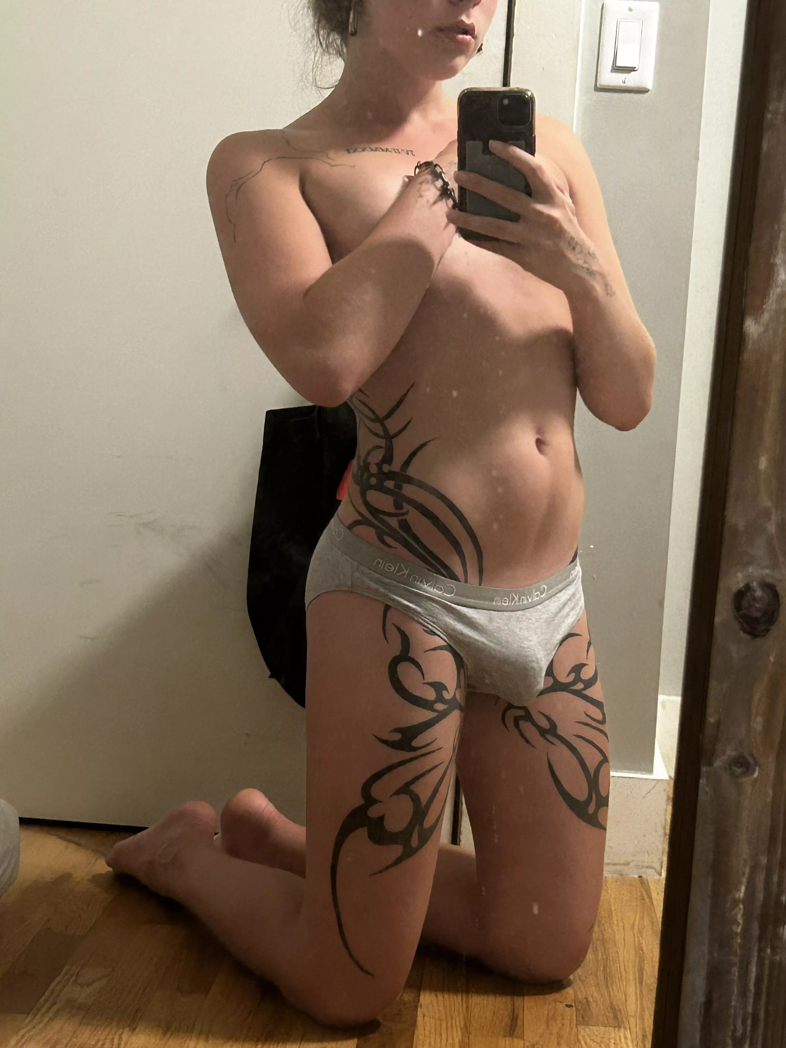 would you give my bulge a little kiss?