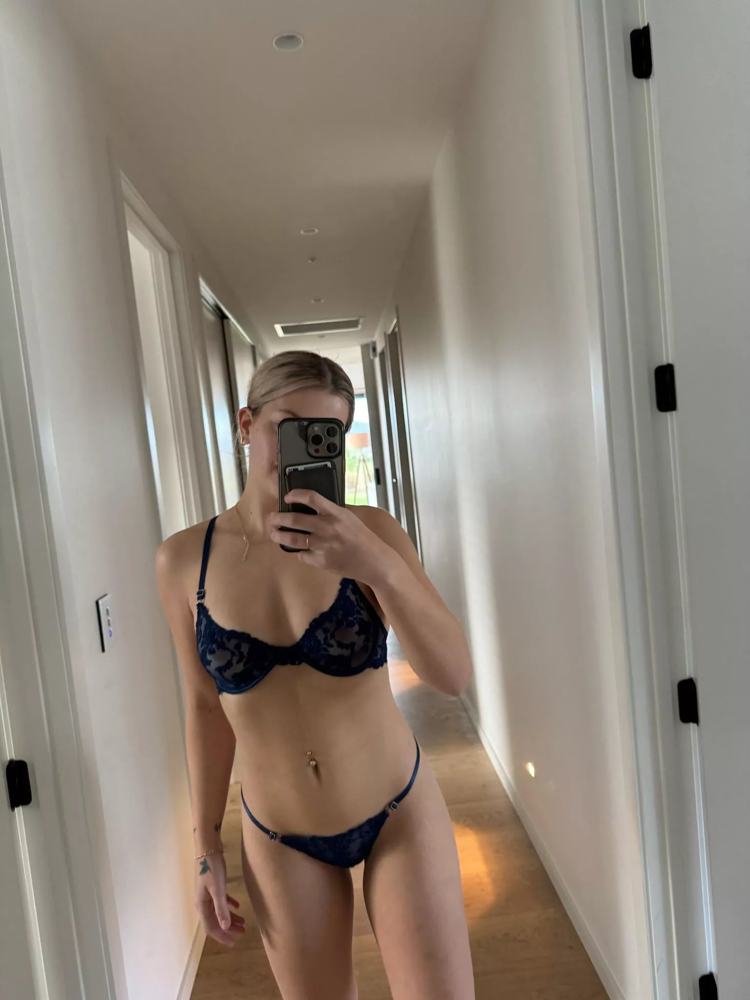 You know what to do after i shower? it's time for a wild fucking! lmk if you like i'll be in Portland next week