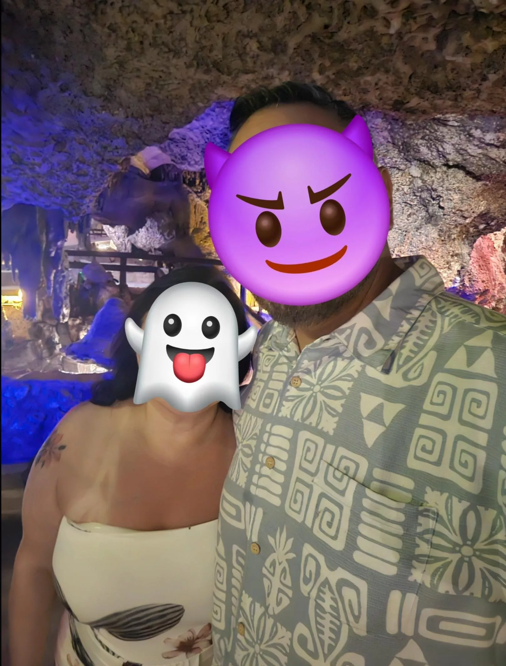 [48/46] [MF4MF/F] [SFV] Hey ya'll we're are new to the ls and still looking for our first experience. If you'll be responding plz do so with a pic and no single guys thank you. Go Dodgers. 