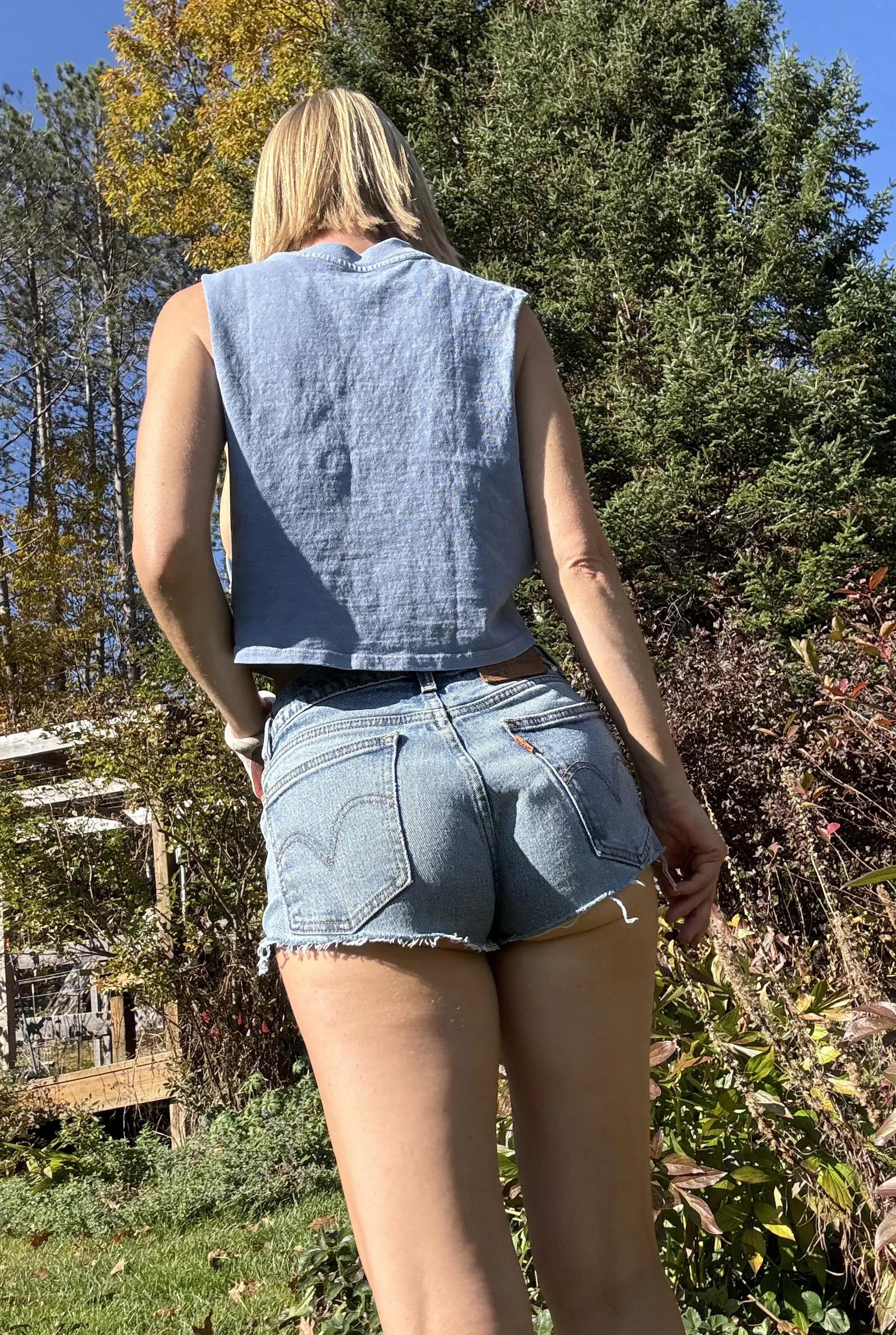 A good day to be outside in my Levi’s 