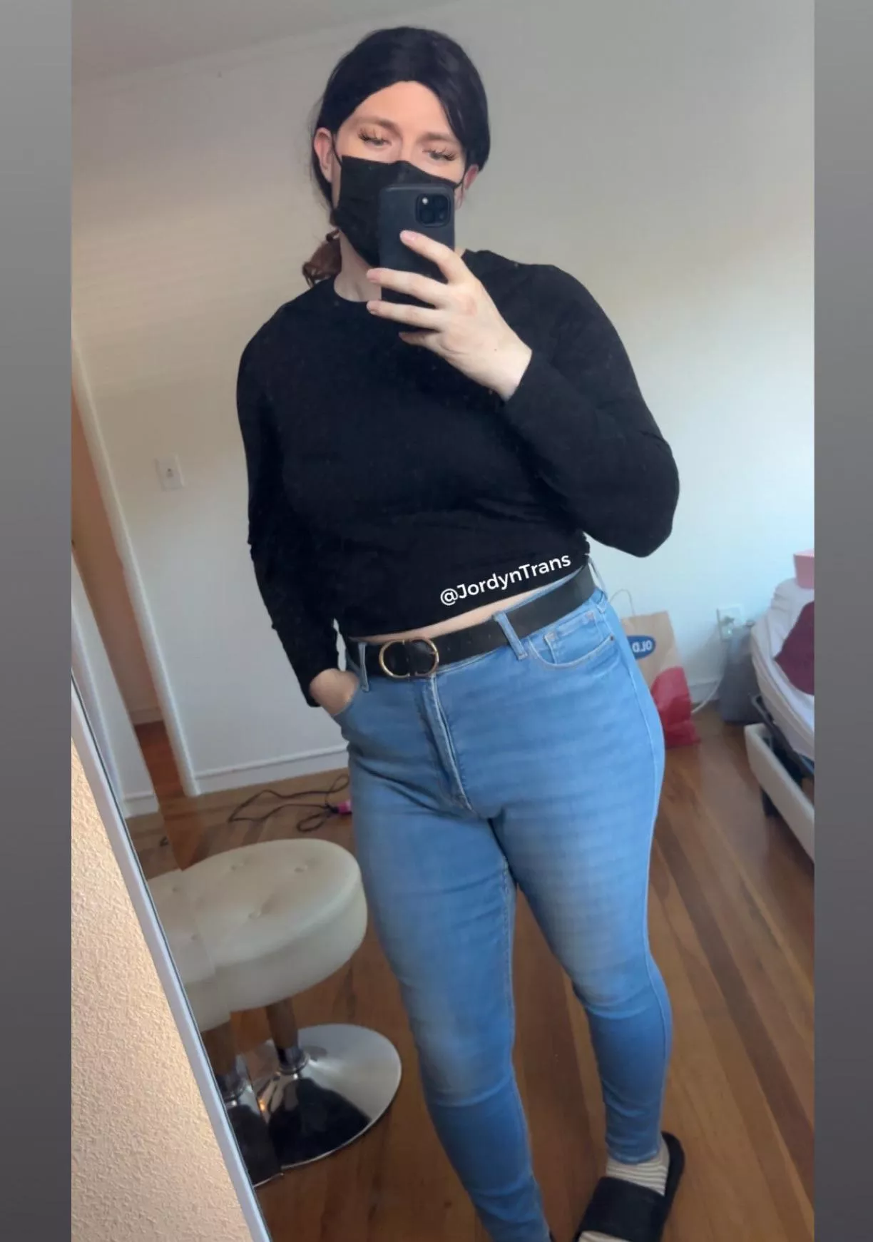 All the BBCs in this thread make me so horny and submissive. Message me if you need a human flesh light (Age: 31)