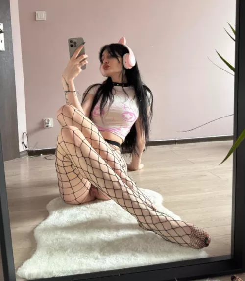 Are you licking my feet on our first date, or do I need to find another guy