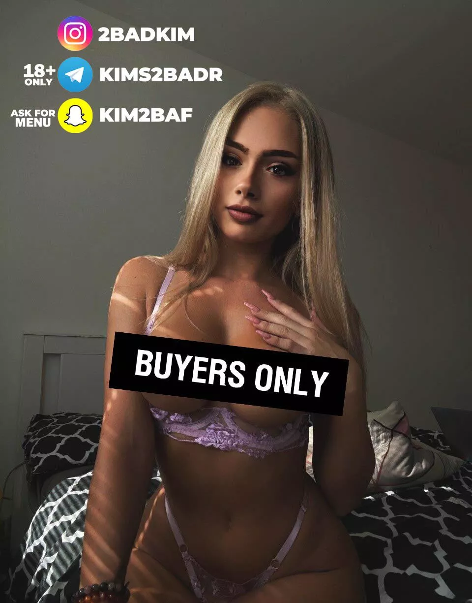 Available to sext or videocall