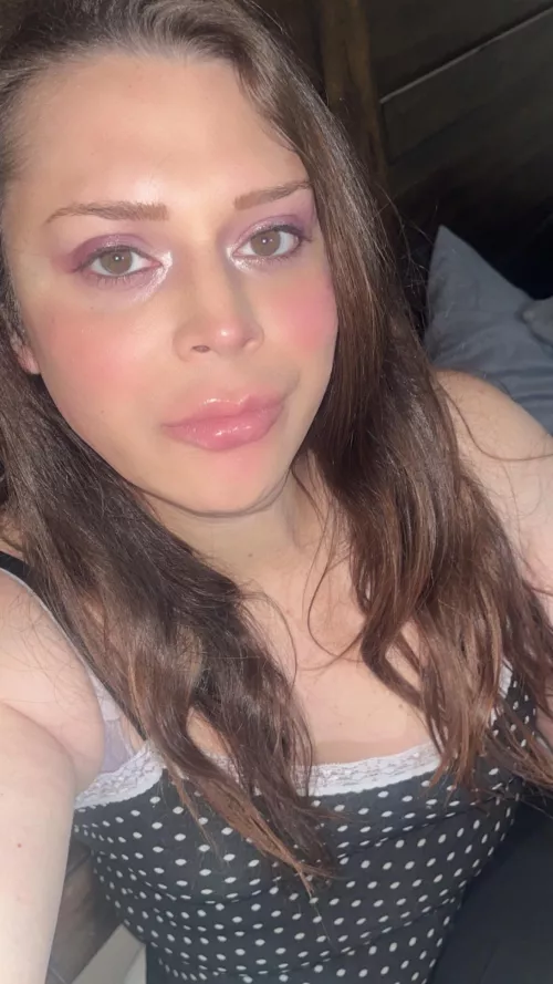 Booked a 3 night stay for this weekend fri-Monday morning at an extended stay hotel. HMU dm me for the details. 