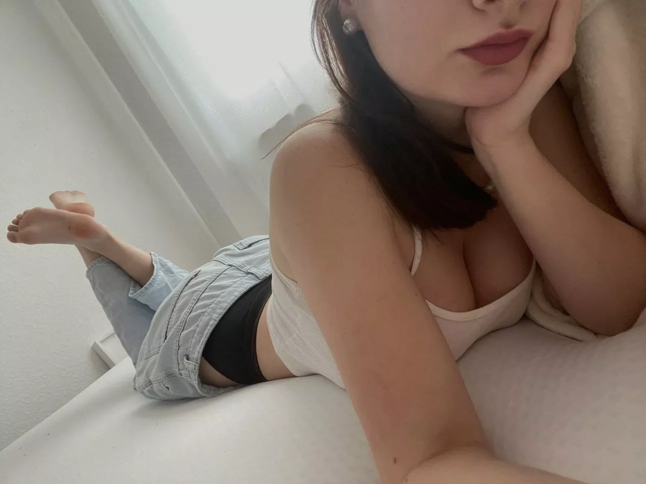 cute girl with yummy feet