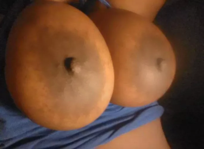 F4F 35 Newark busty car tit play girls only 