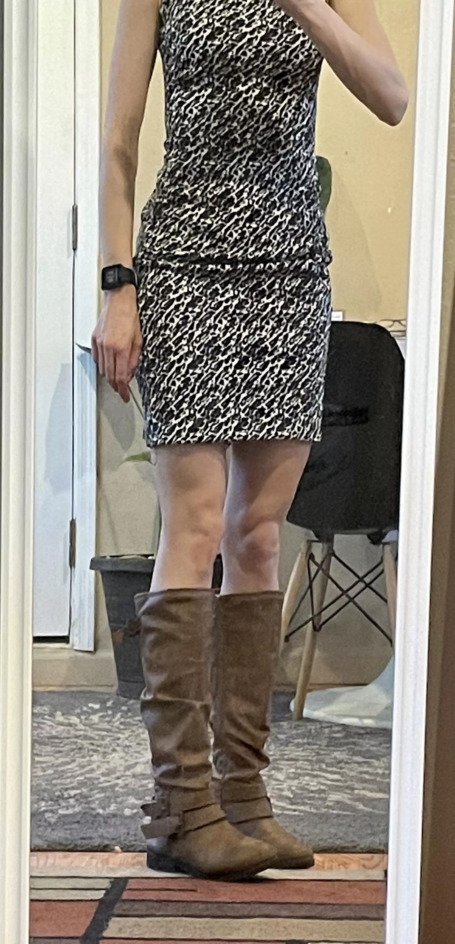 Falling for these cute boots 