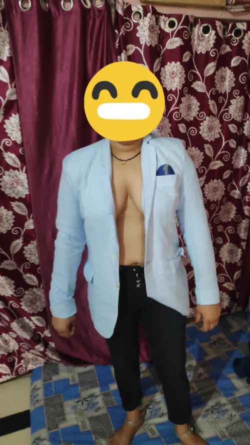 Going to office without top and bra