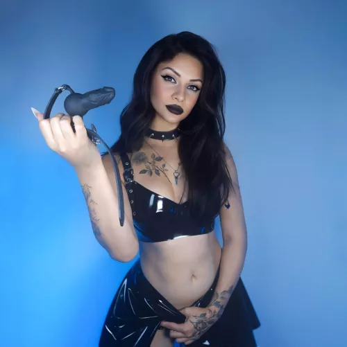 I going to shut your little sluty mouth 🤫😈