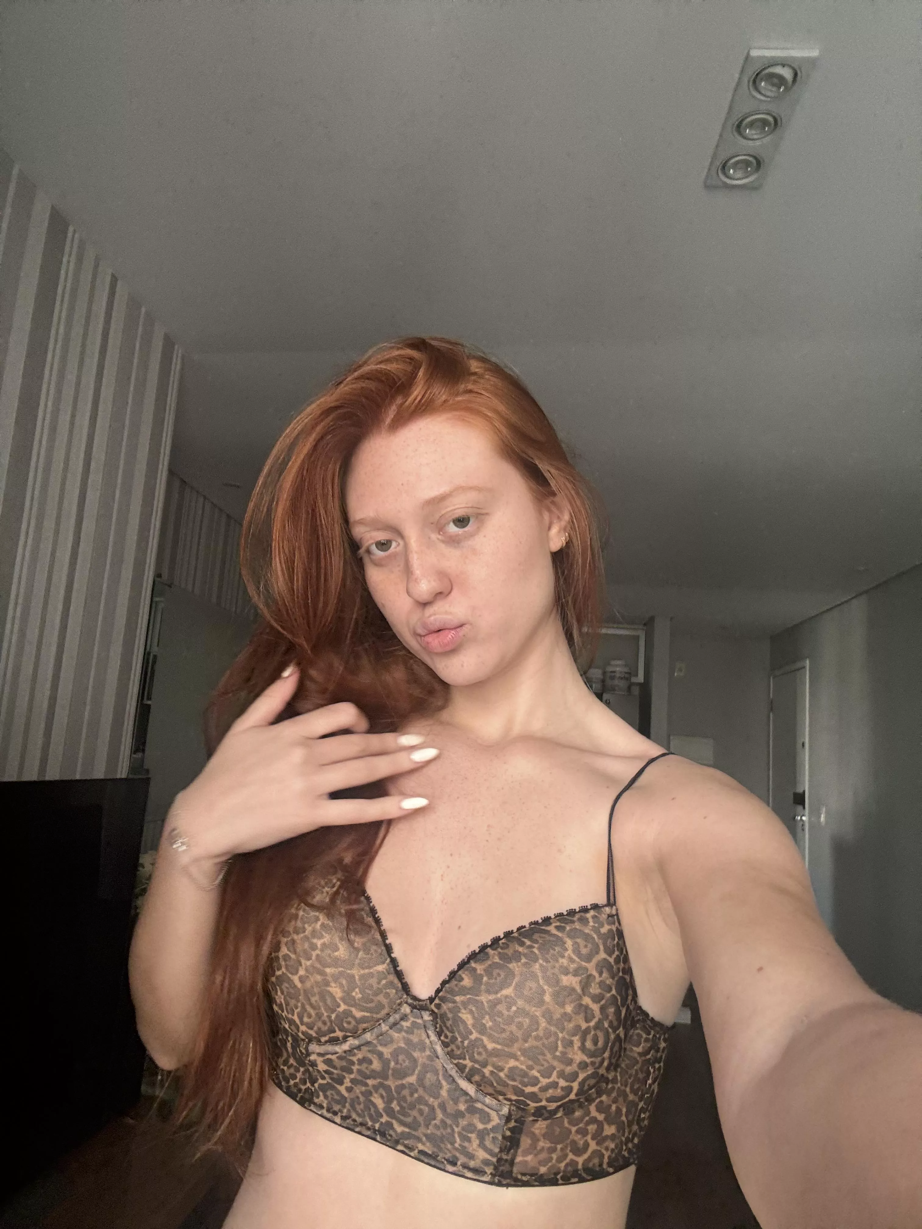 I love how this leopard bra looks on me.