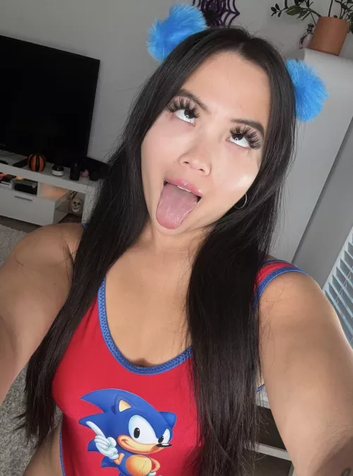 If you had 2 minutes with my tongue, what would be the first thing you would do with it?