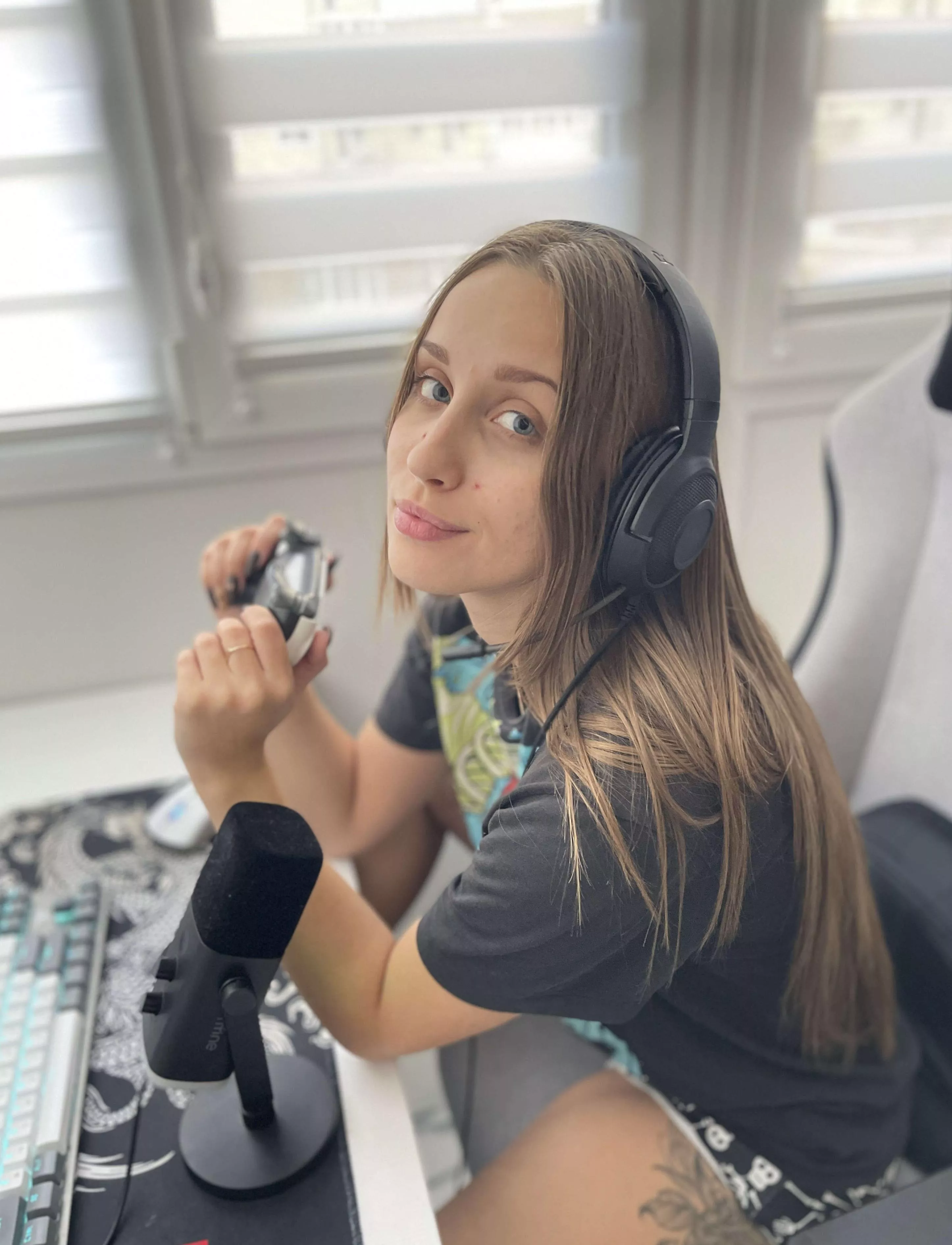 Ill play, and you ll take advantage of my helplessness