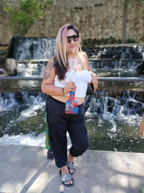 It's Hump day lemme take some stress out your life 