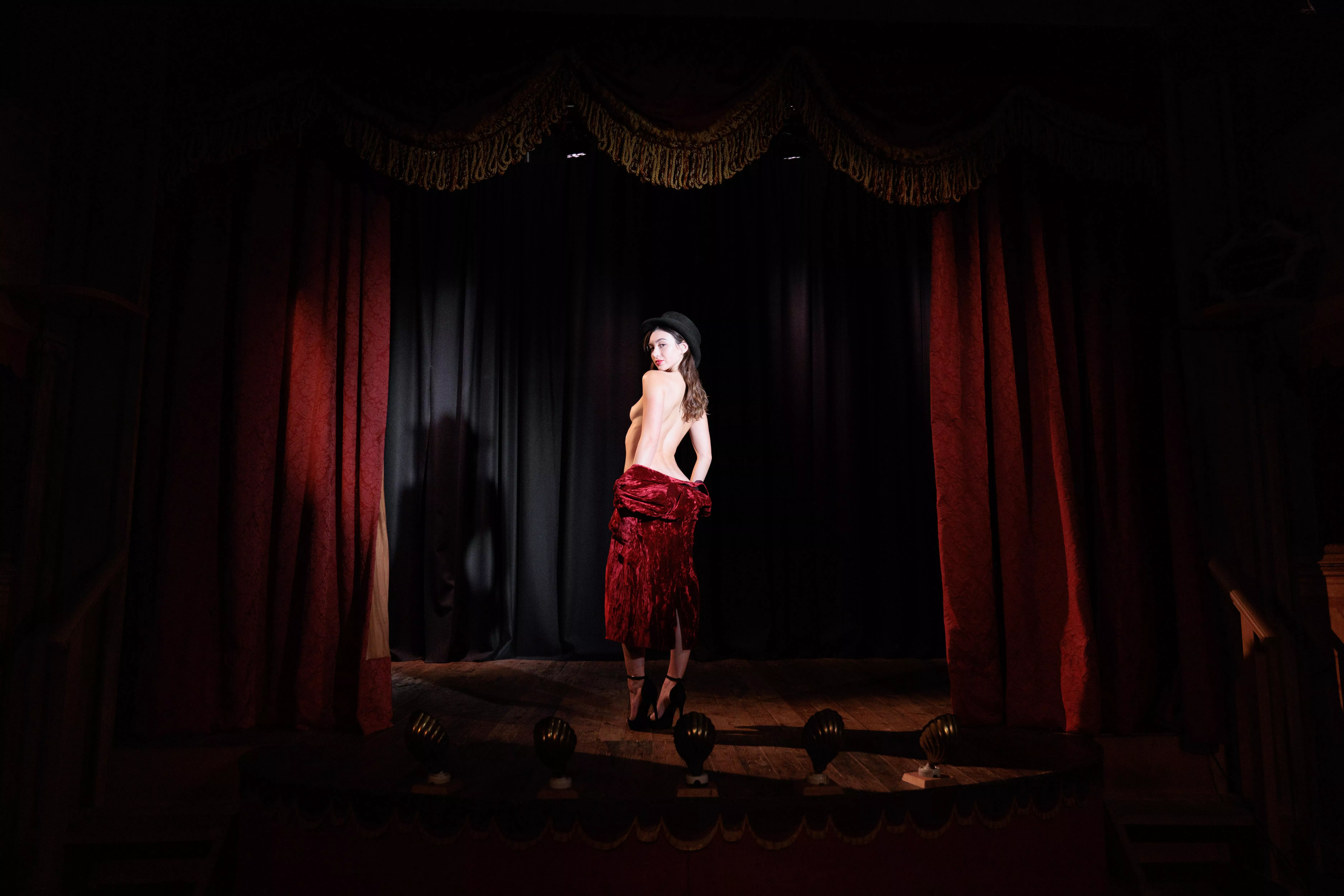 naked dancer on stage