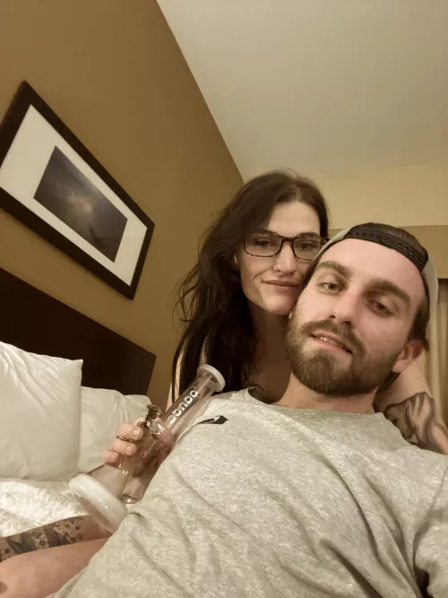 who wants to come watch and play? 