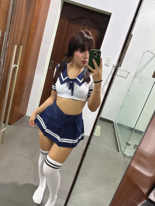 19F (Denver) Hot sailor girl looking for some trouble this coming halloween