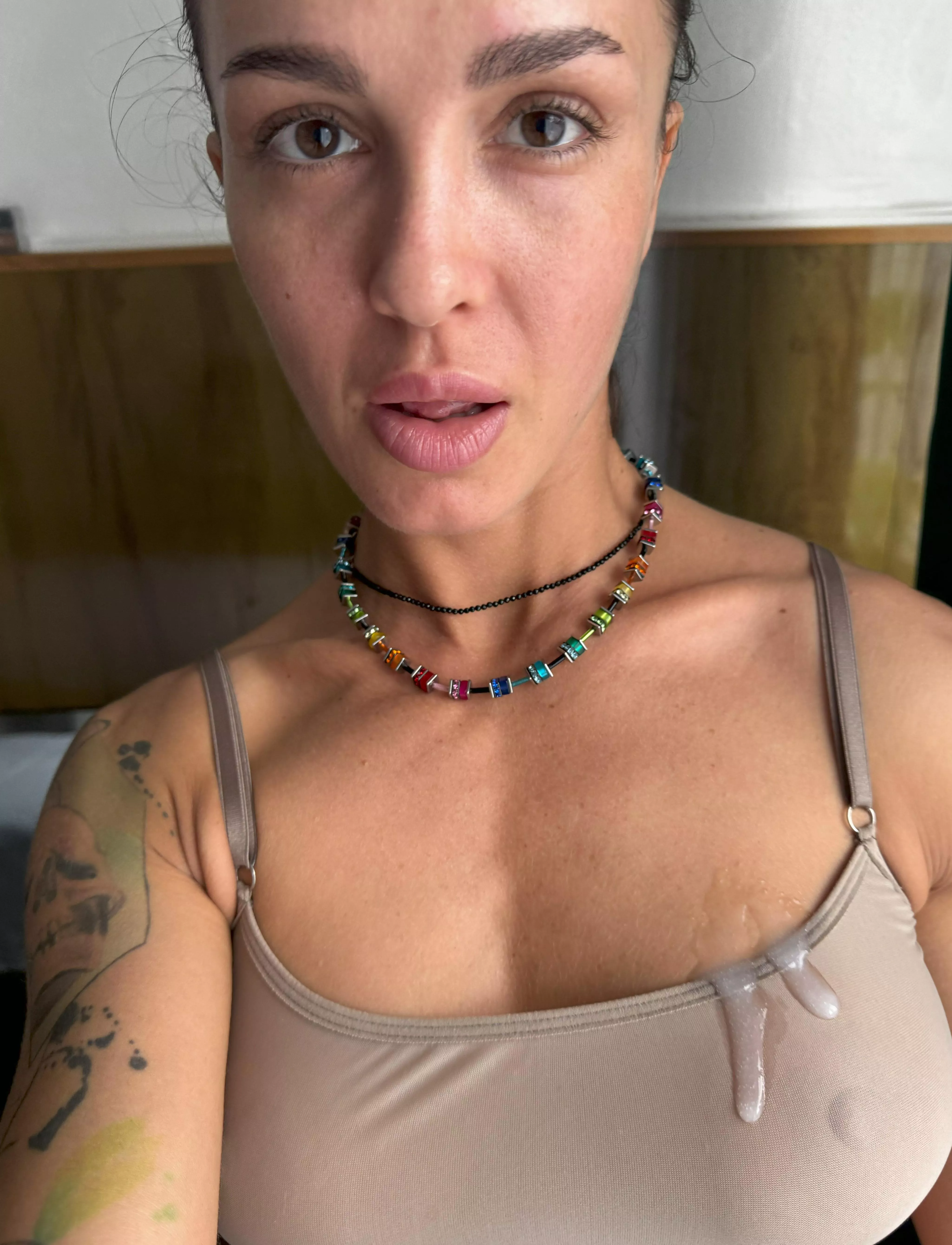 A milf likes to get hot gifts from her boyfriends