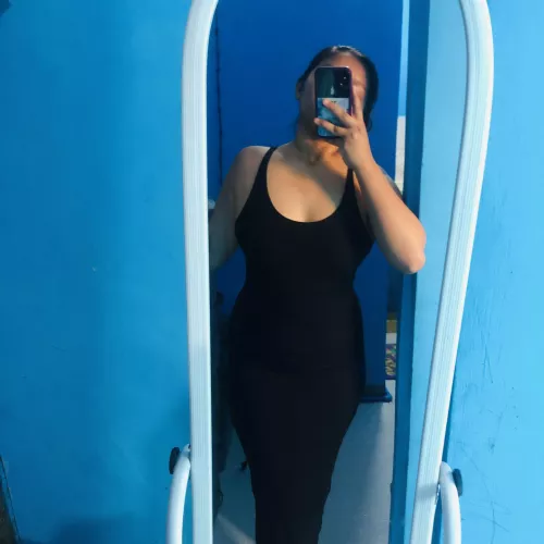 AVAILABLE FOR TOMORROW👣🫶🏻