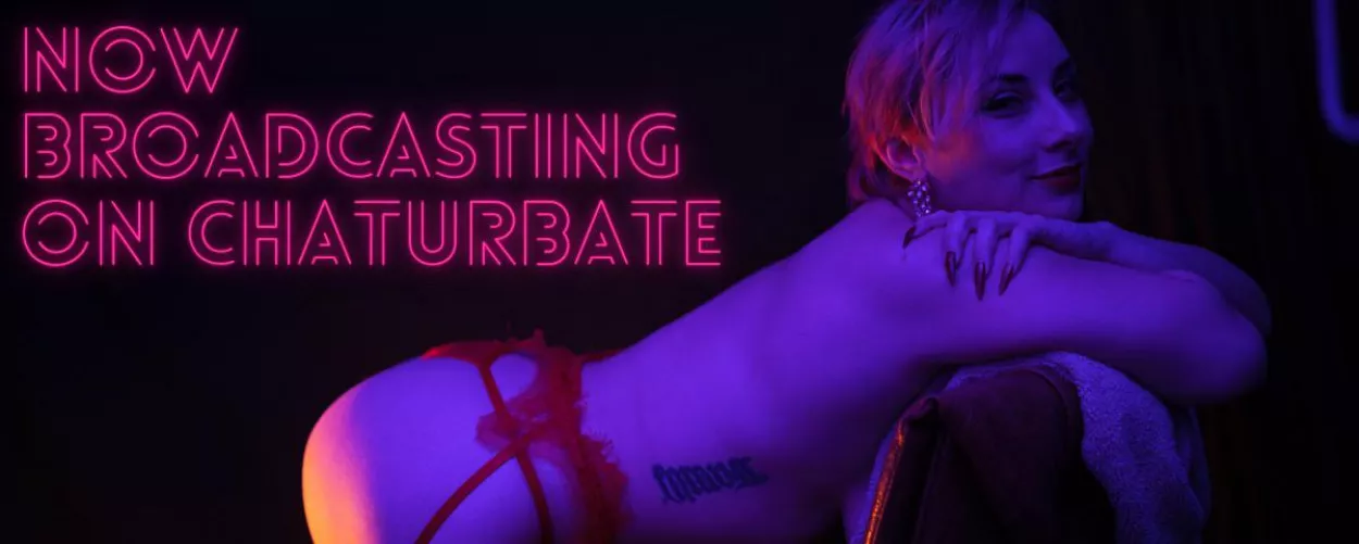 Cum hang out with me 😈