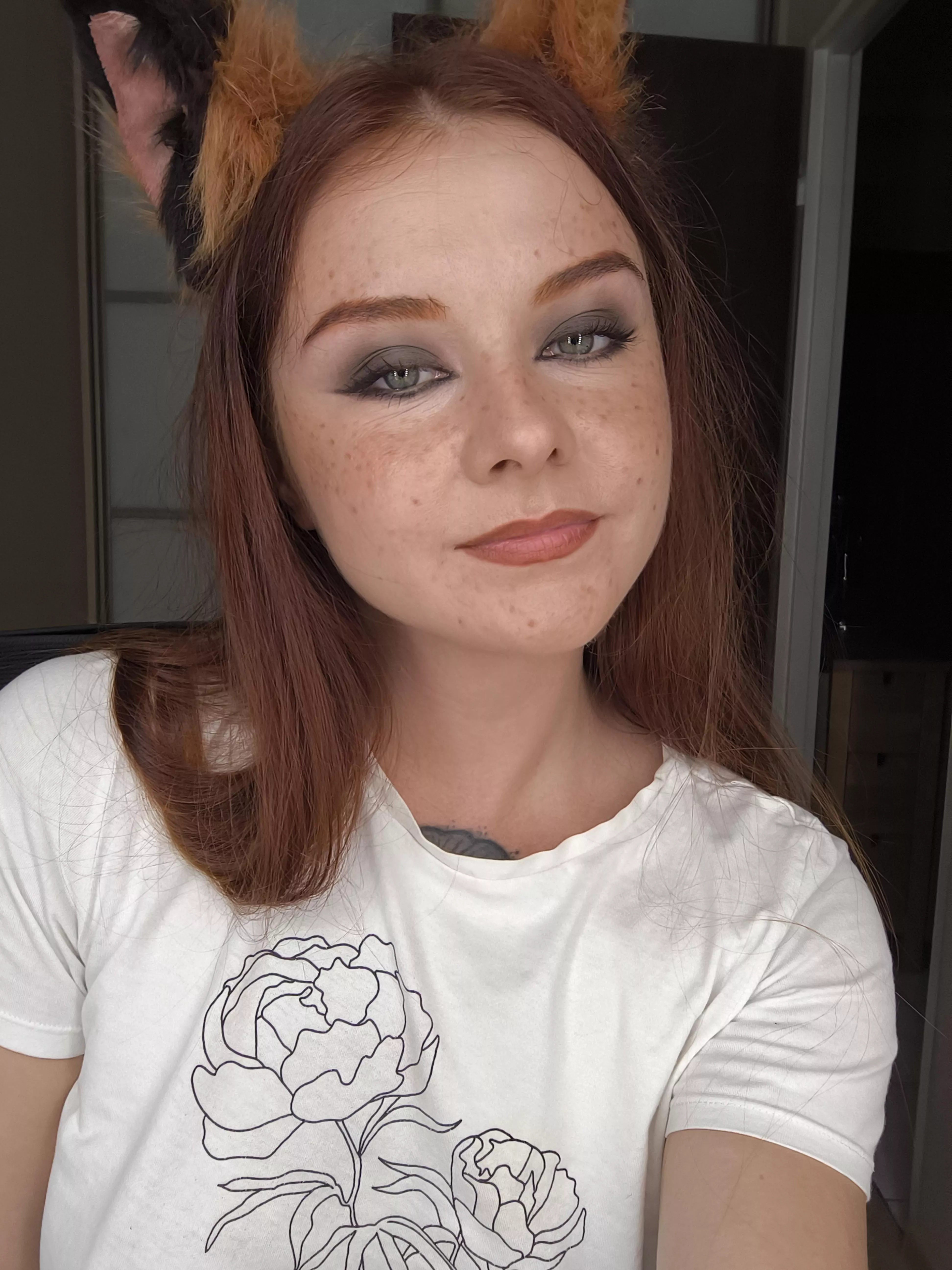 Do you like my little read fox look ? 