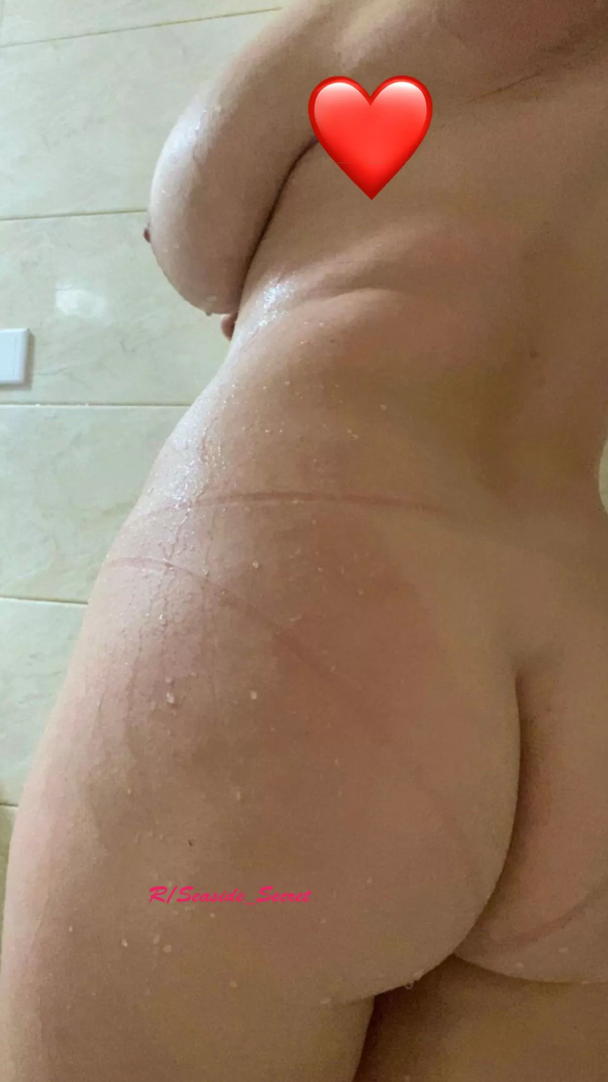 Follow my panty lines😉