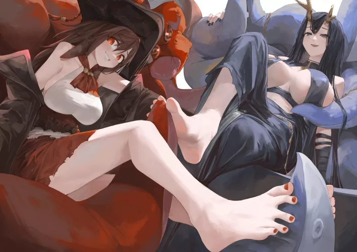 Golden Hind & Royal Fortune (Azur Lane)