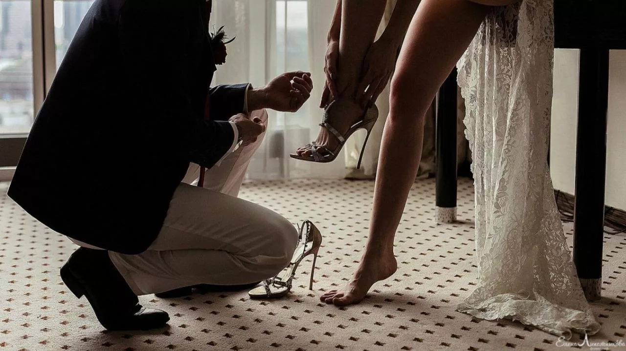 Good boys deserve a Queen that makes them pancakes and do weird stuff in the bedroom.