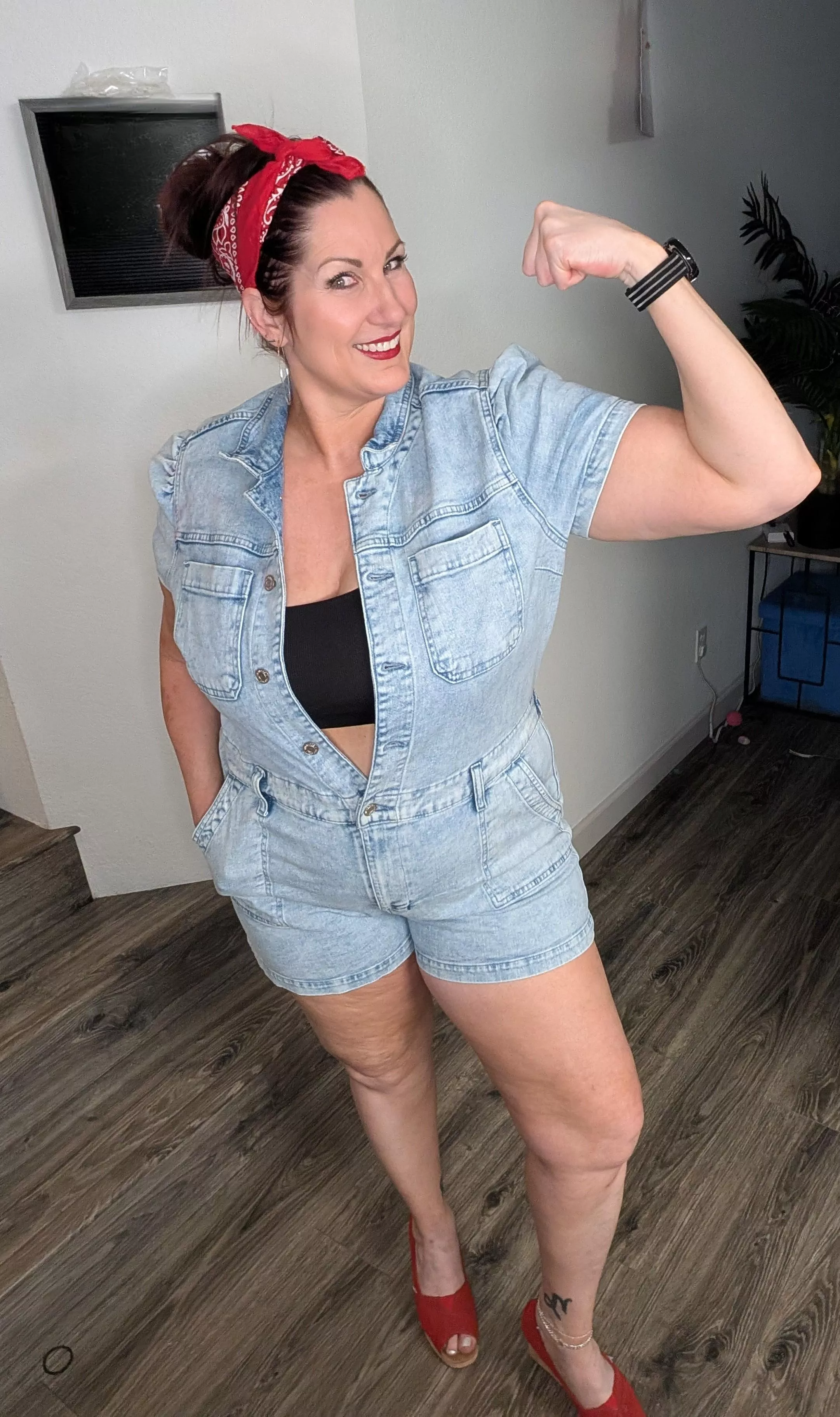 Happy Halloween! 43F/40M looking for her first new M