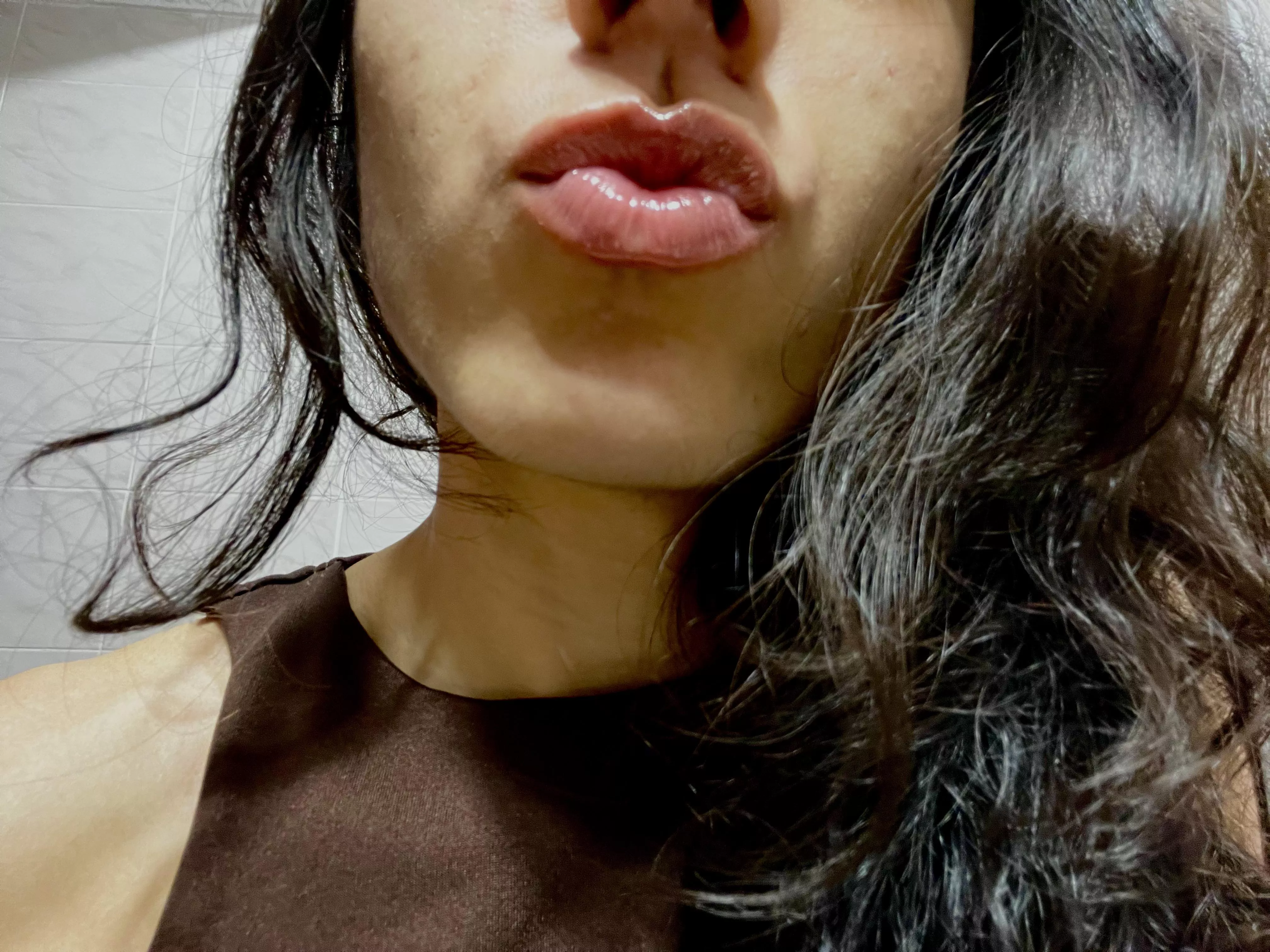 Hydrated lips and a little bit of pink 💋