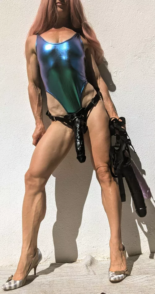 I date you, I peg you