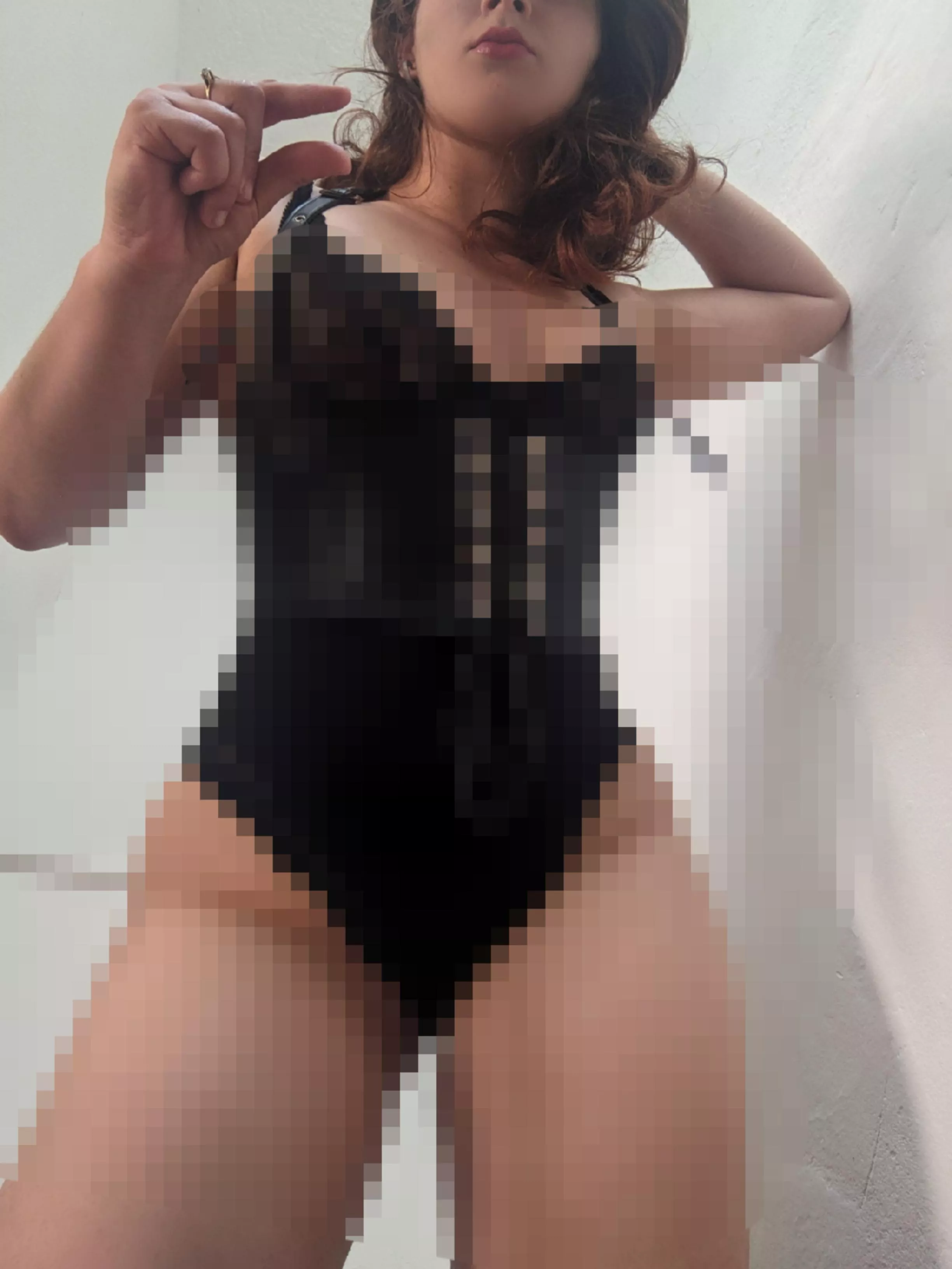 If you're less than 6 inches, do you even consider yourself a real man?🍤🤏🏼