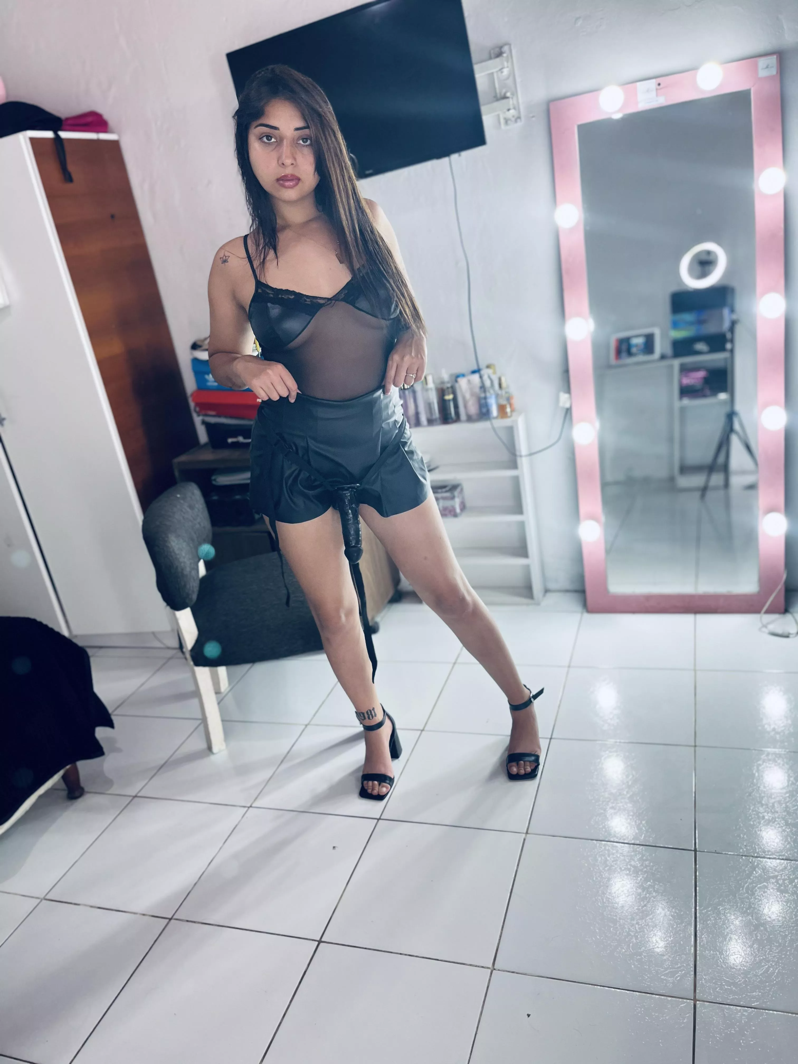 I'm in charge here, let yourself go