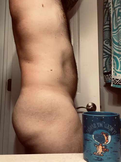 I’m only half hump-ish on my mother’s side, but I still celebrate all the major holidays 😏