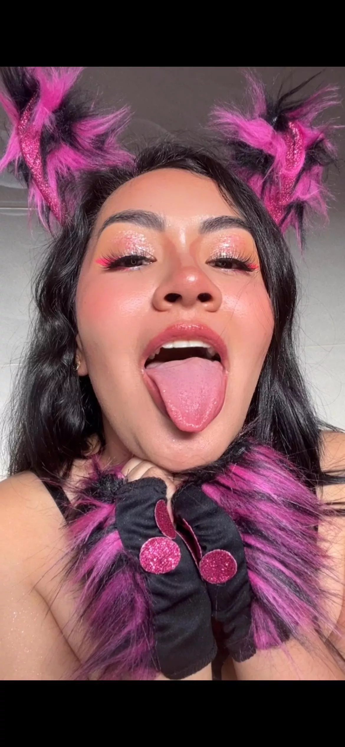 Im ready for you 🐱💦👅