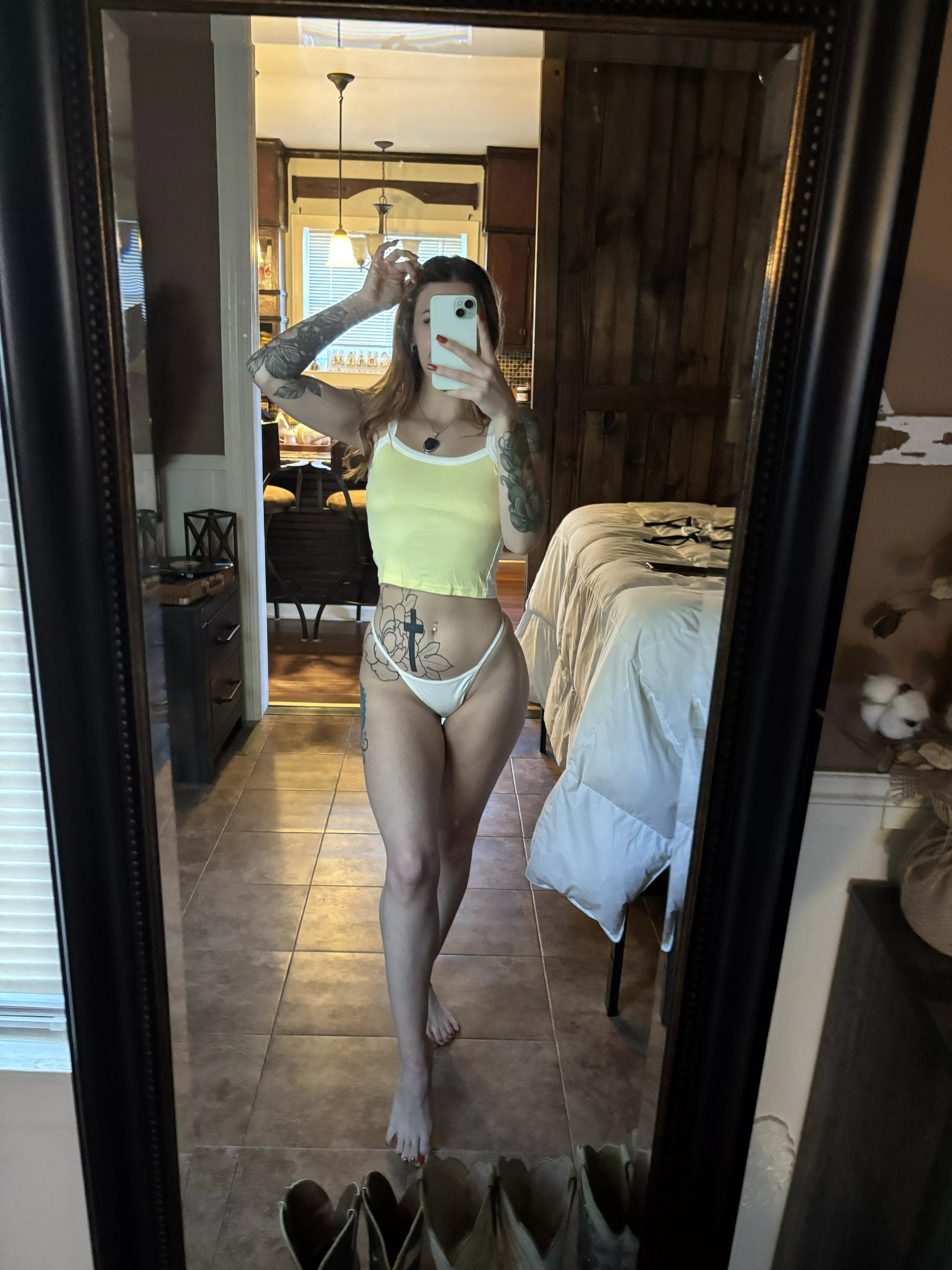 Let’s turn this Chicago night into a memorable adventure who’s joining me? 😏