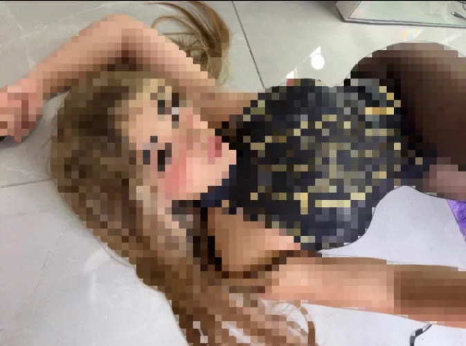 Look at her pretty Halloween spiderman cosplay tell me how much you like it losers 