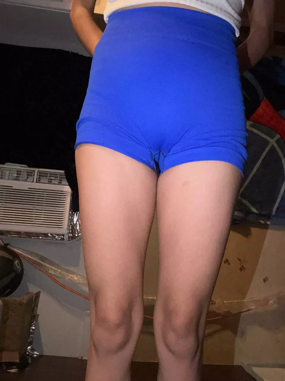 my gym shorts give me crazy cameltoe 