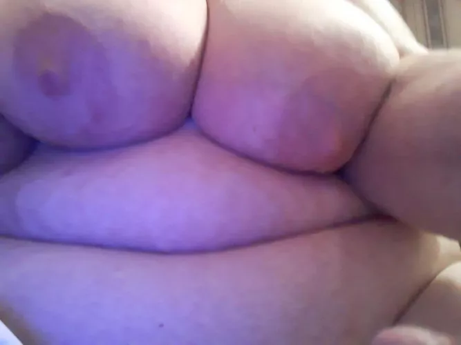 Need someone to squirt on me 