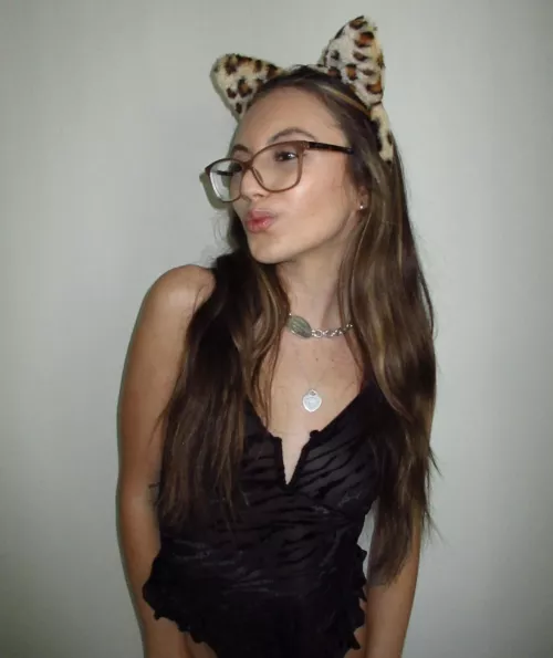 Ready to pounce babe 