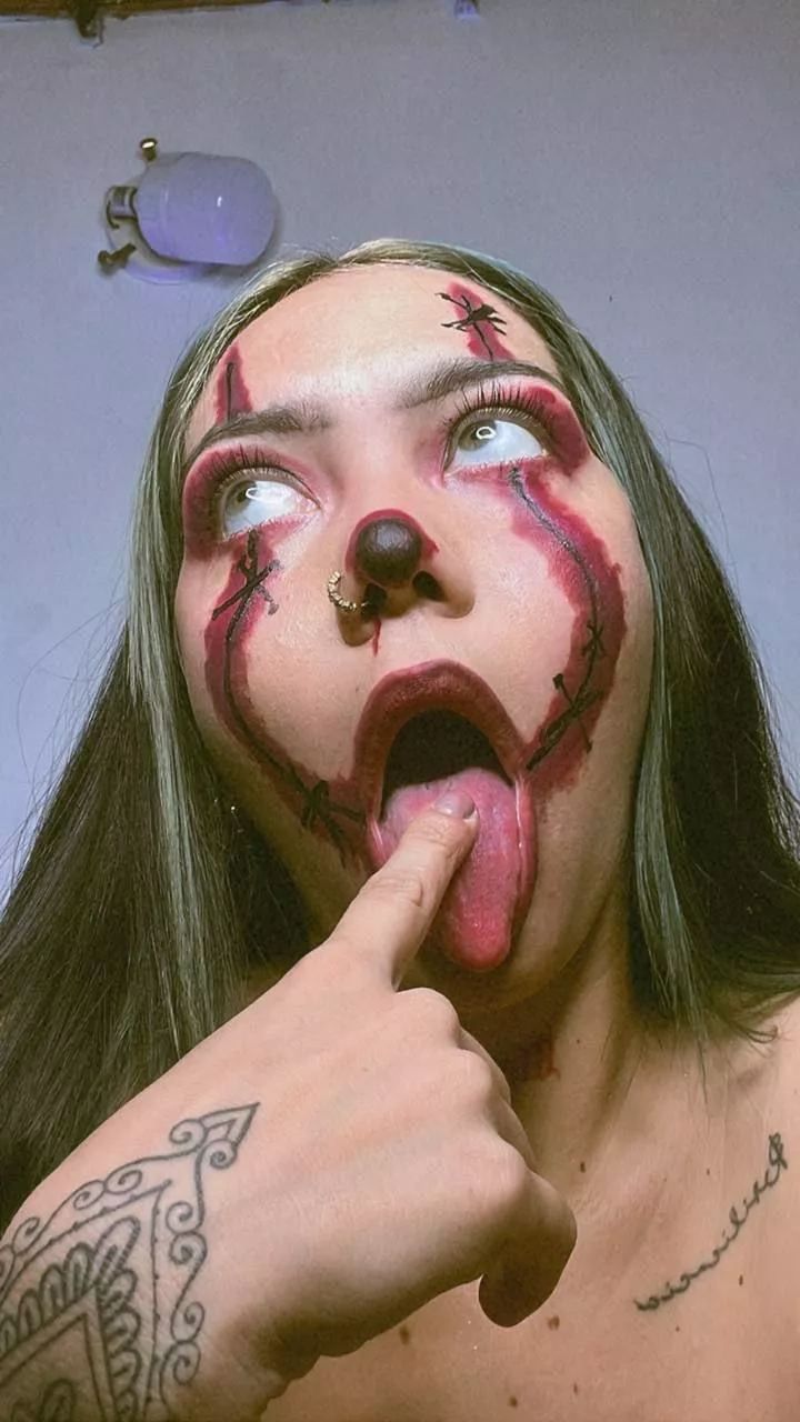 [Selling] Sexy girl wants to play, i am available for [sext] [cam] [vid] [pic] [gfe] [rate]