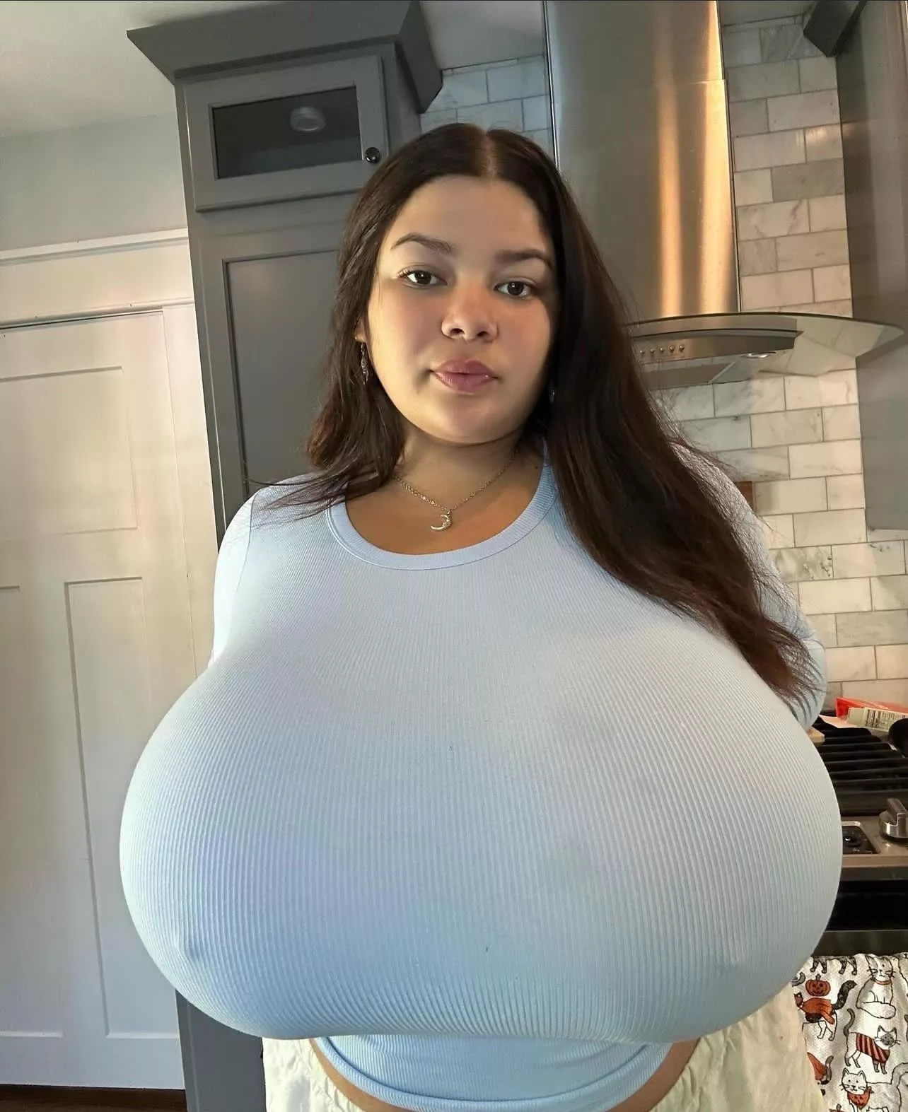 shirt is a bit stained but they’re looking bigger than ever 